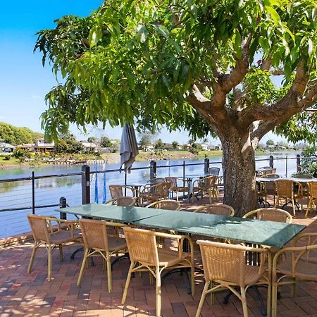 The Old Bank Gladstone Licensed Restaurant & Boutique Accommodation Hat Head Экстерьер фото