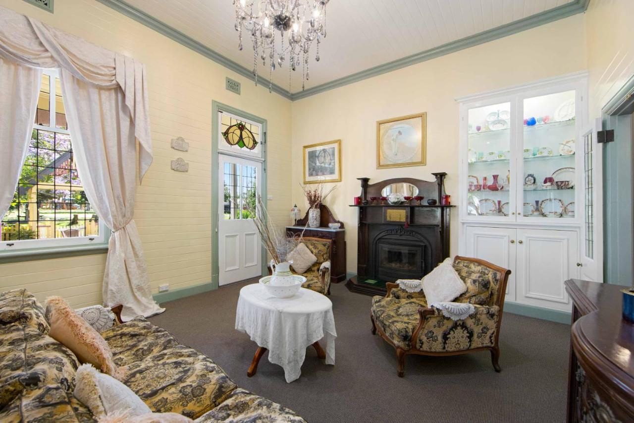 The Old Bank Gladstone Licensed Restaurant & Boutique Accommodation Hat Head Экстерьер фото